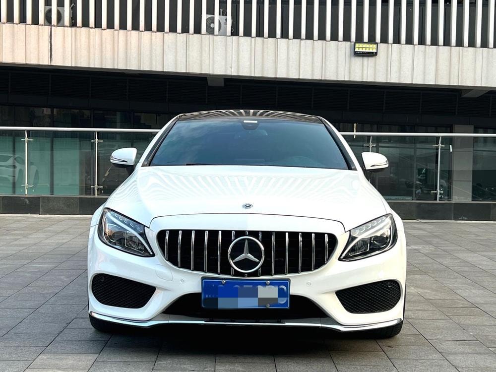 Mercedes-Benz C-Class (Import) 2018 — фото автомобиля