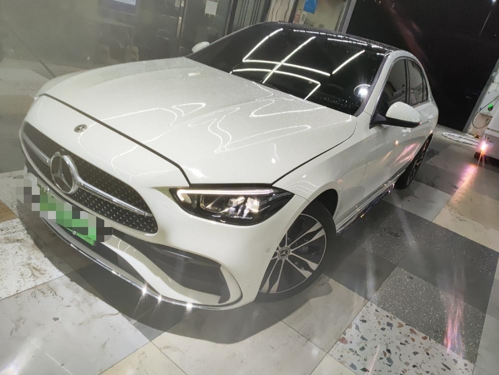 Mercedes-Benz C-Class PHEV 2022 — фото автомобиля