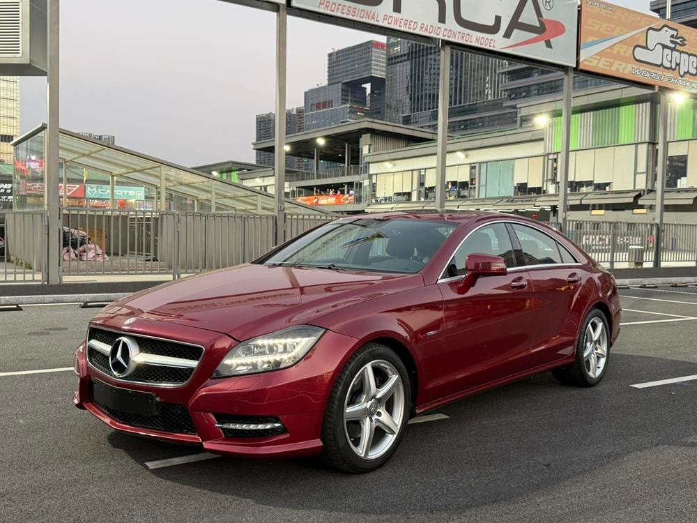 Mercedes-Benz CLS 2012 — фото автомобиля