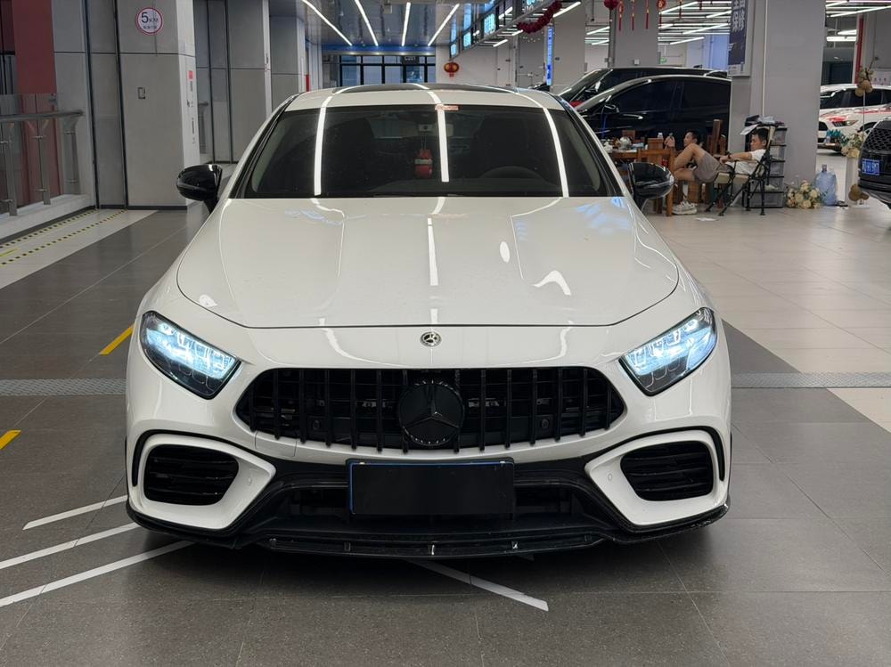 Mercedes-Benz CLS 2020 — фото автомобиля