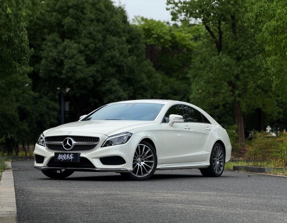Mercedes-Benz CLS 2016 — фото автомобиля