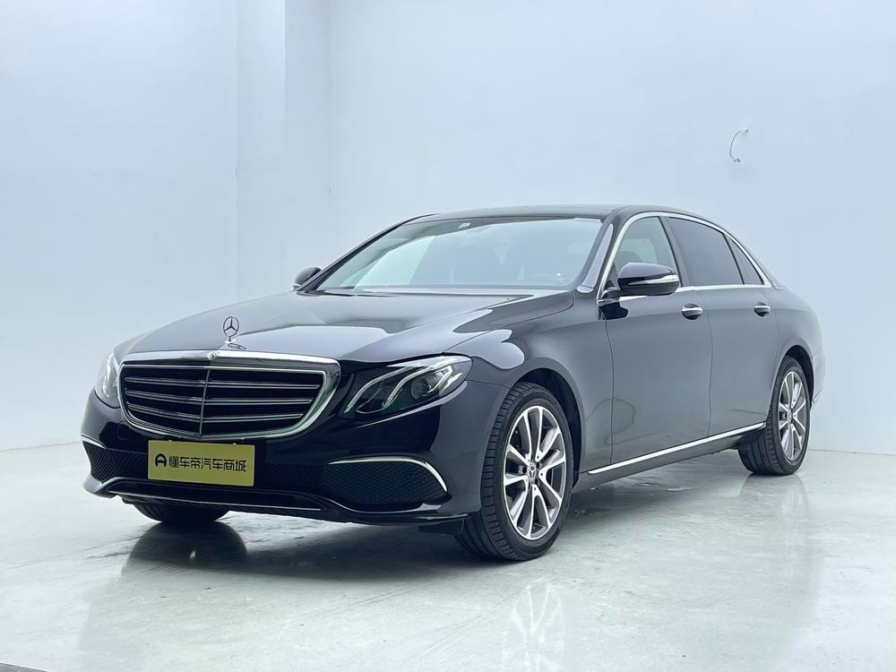 Mercedes-Benz E-Class 2018 — фото автомобиля