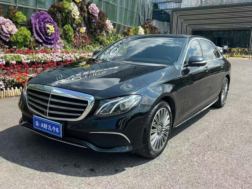 Mercedes-Benz E-Class 2019 — фото автомобиля