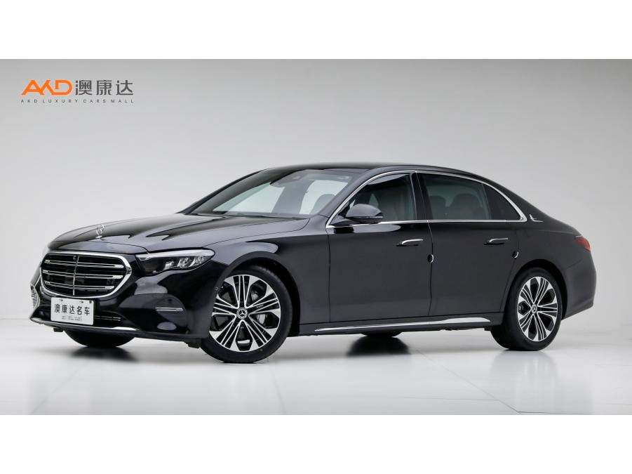 Mercedes-Benz E-Class 2025 — фото автомобиля