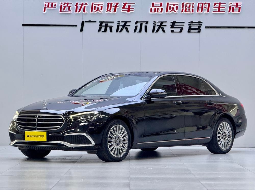Mercedes-Benz E-Class 2021 — фото автомобиля 1