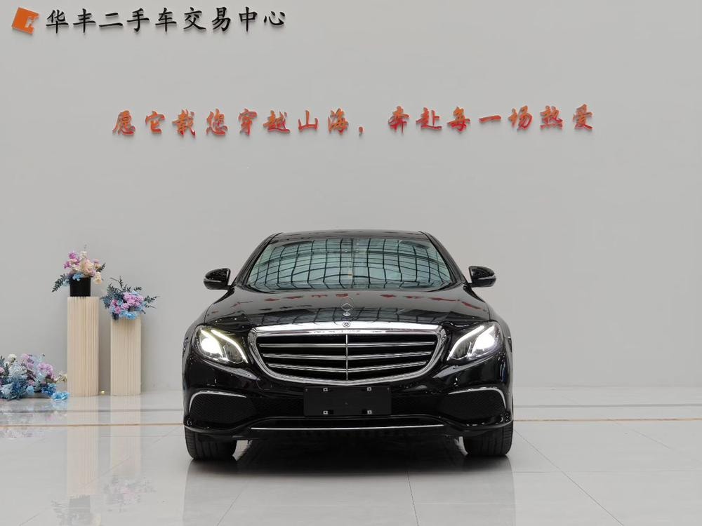 Mercedes-Benz E-Class 2020 — фото автомобиля