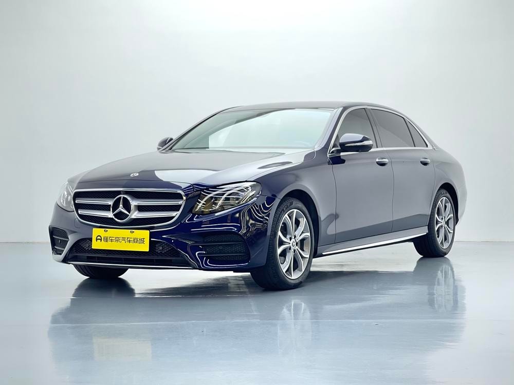 Mercedes-Benz E-Class 2019 — фото автомобиля