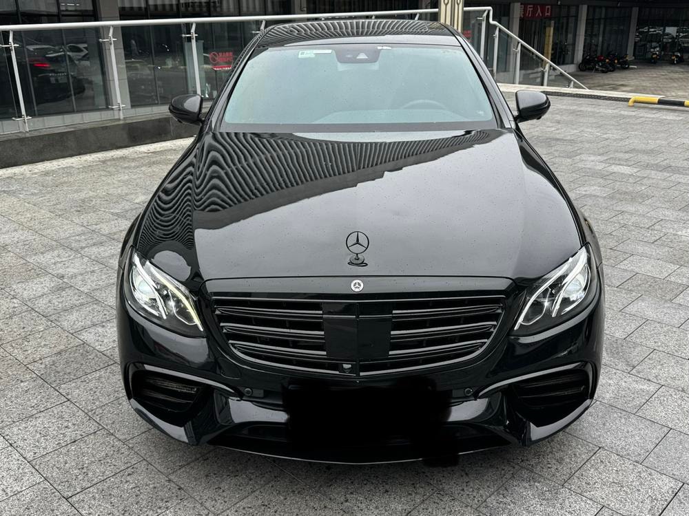 Mercedes-Benz E-Class 2016 — фото автомобиля 1