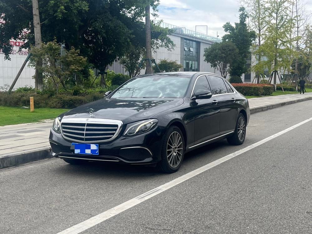Mercedes-Benz E-Class 2018 — фото автомобиля 1