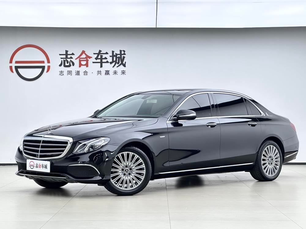 Mercedes-Benz E-Class 2020 — фото автомобиля