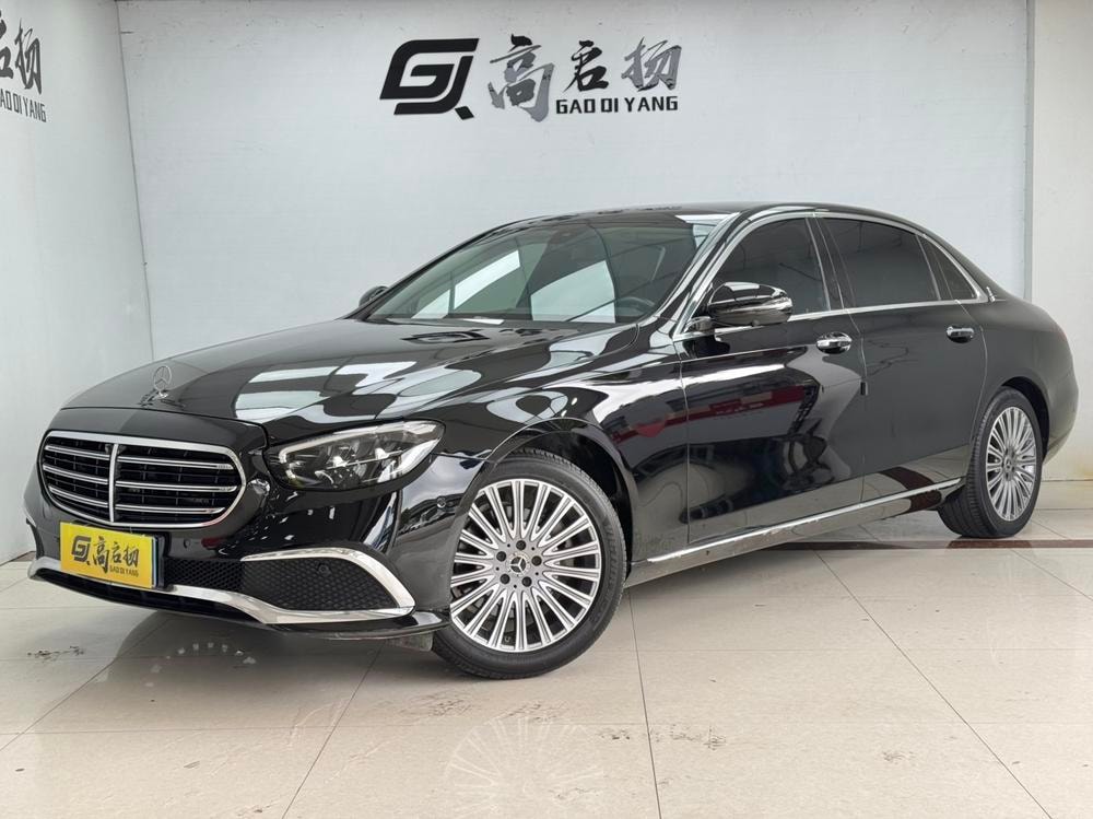Mercedes-Benz E-Class 2021 — фото автомобиля