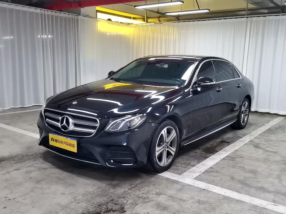 Mercedes-Benz E-Class 2018 — фото автомобиля