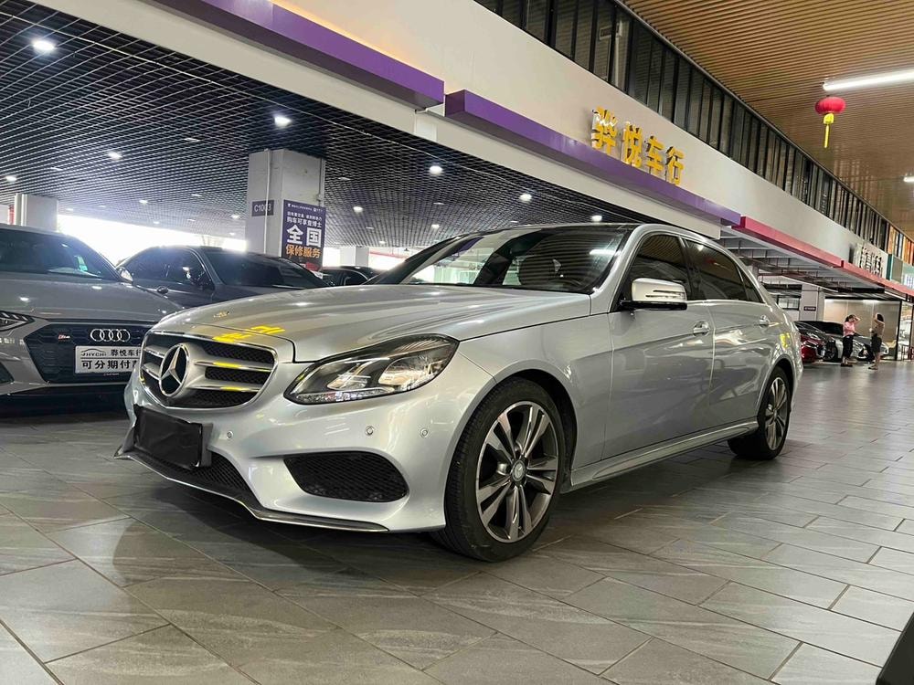 Mercedes-Benz E-Class 2015 — фото автомобиля