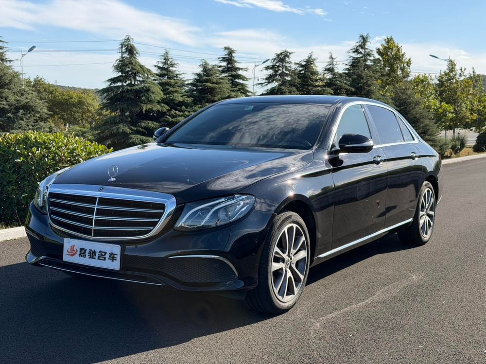 Mercedes-Benz E-Class 2020 — фото автомобиля 1