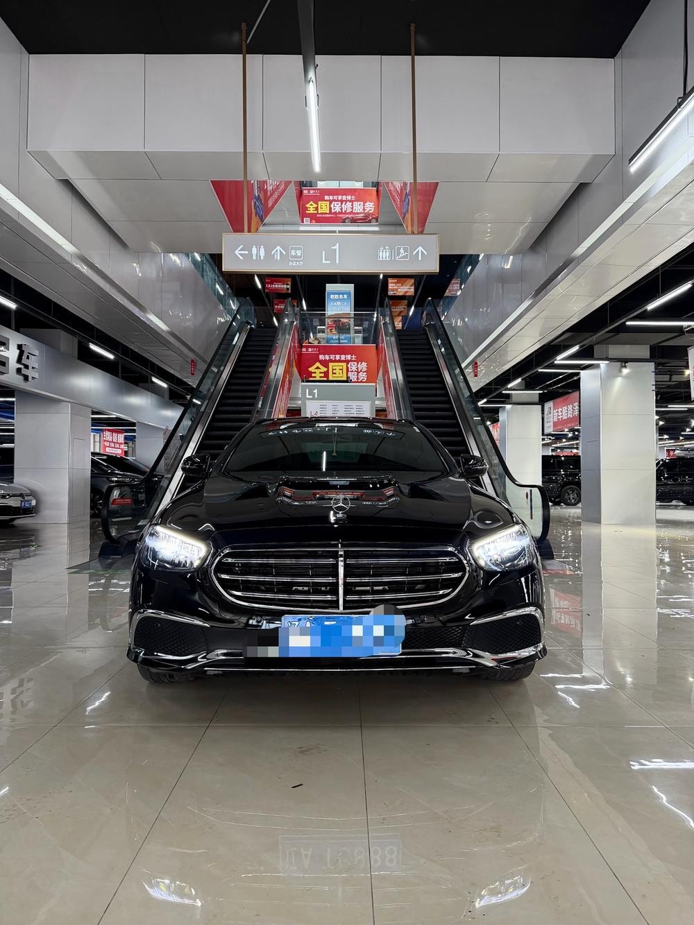 Mercedes-Benz E-Class 2021 — фото автомобиля