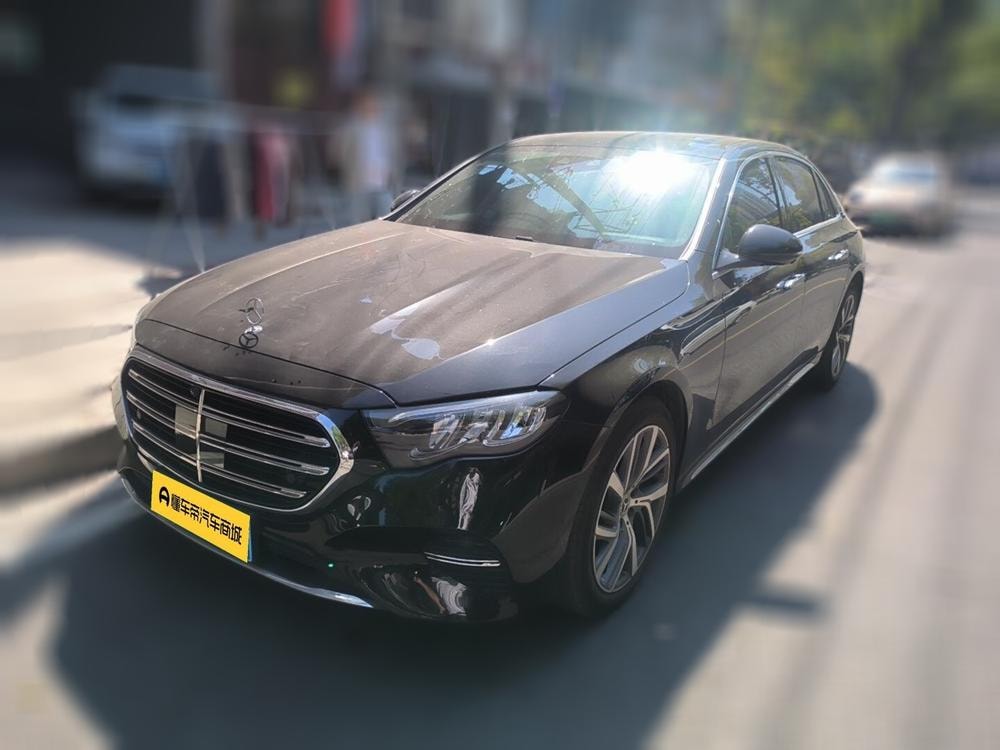 Mercedes-Benz E-Class 2025 — фото автомобиля