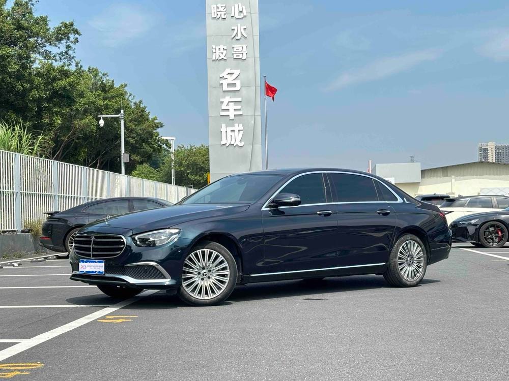 Mercedes-Benz E-Class 2022 — фото автомобиля 1