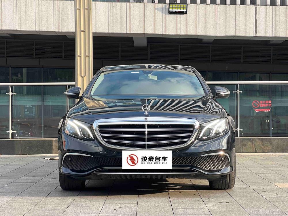 Mercedes-Benz E-Class 2018 — фото автомобиля