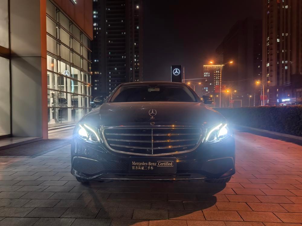 Mercedes-Benz E-Class 2020 — фото автомобиля 1
