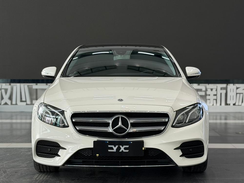 Mercedes-Benz E-Class 2020 — фото автомобиля 1