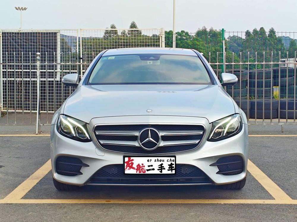 Mercedes-Benz E-Class 2016 — фото автомобиля 1