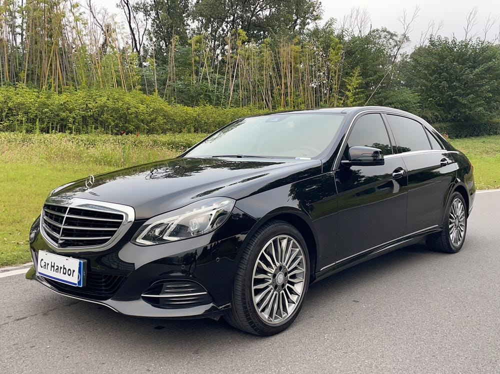 Mercedes-Benz E-Class 2015 — фото автомобиля
