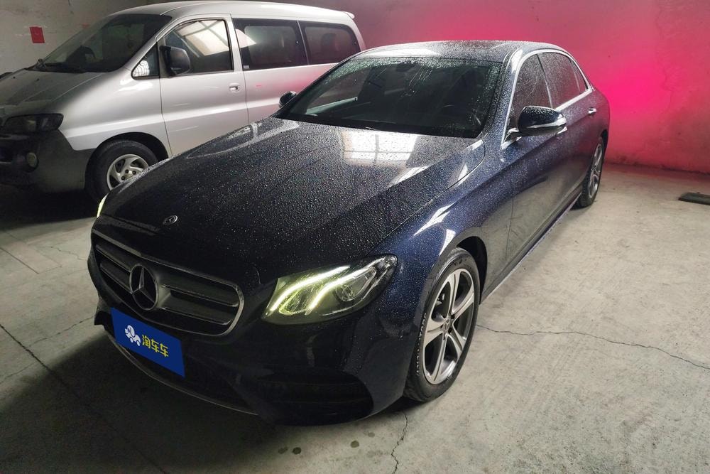 Mercedes-Benz E-Class 2019 — фото автомобиля