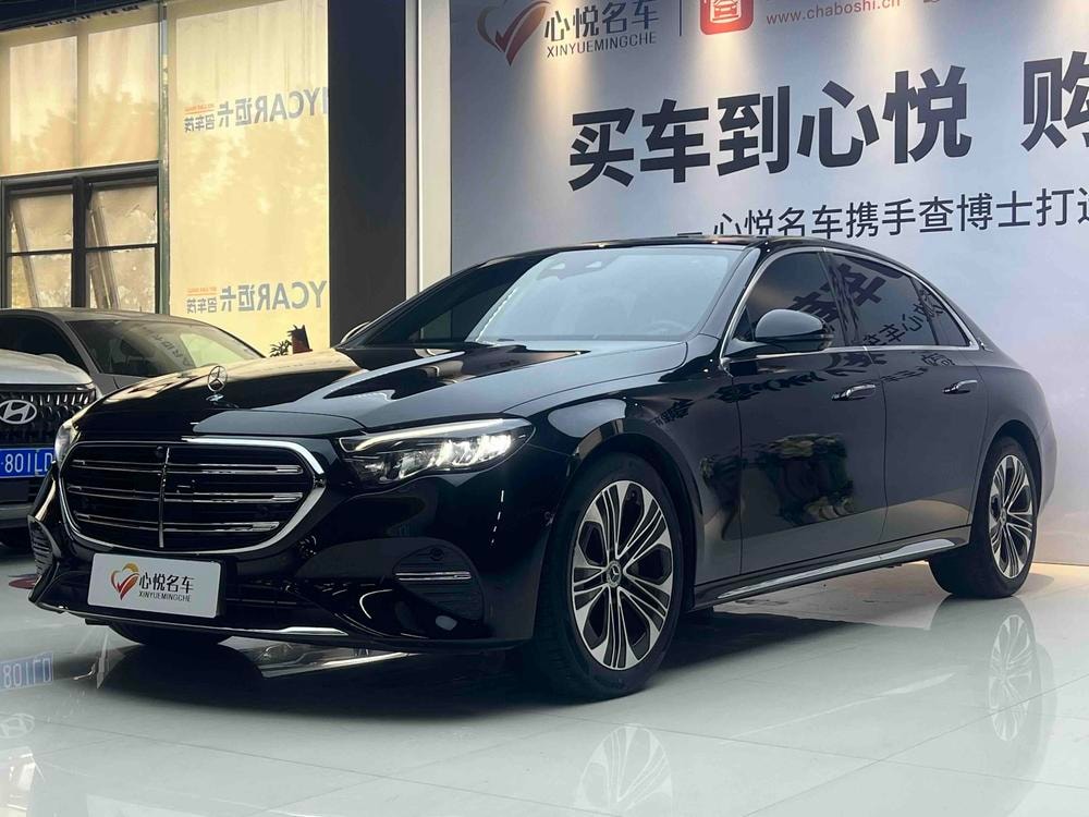 Mercedes-Benz E-Class 2025 — фото автомобиля