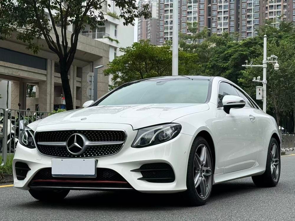 Mercedes-Benz E-Class (Import) 2020 — фото автомобиля 1