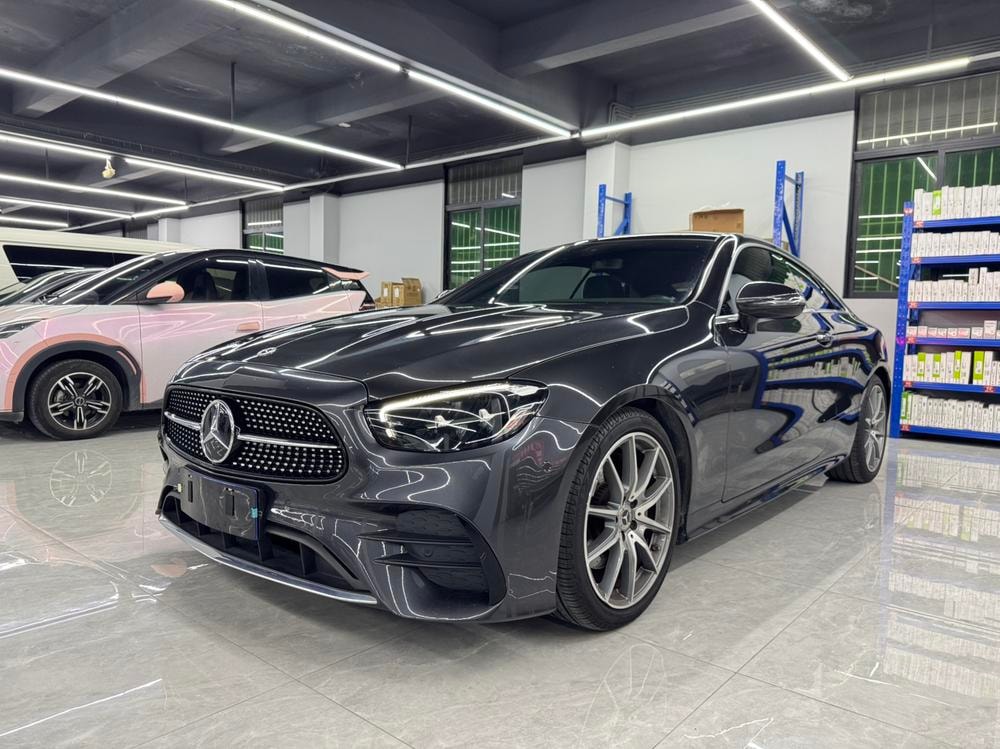 Mercedes-Benz E-Class (Import) 2021 — фото автомобиля