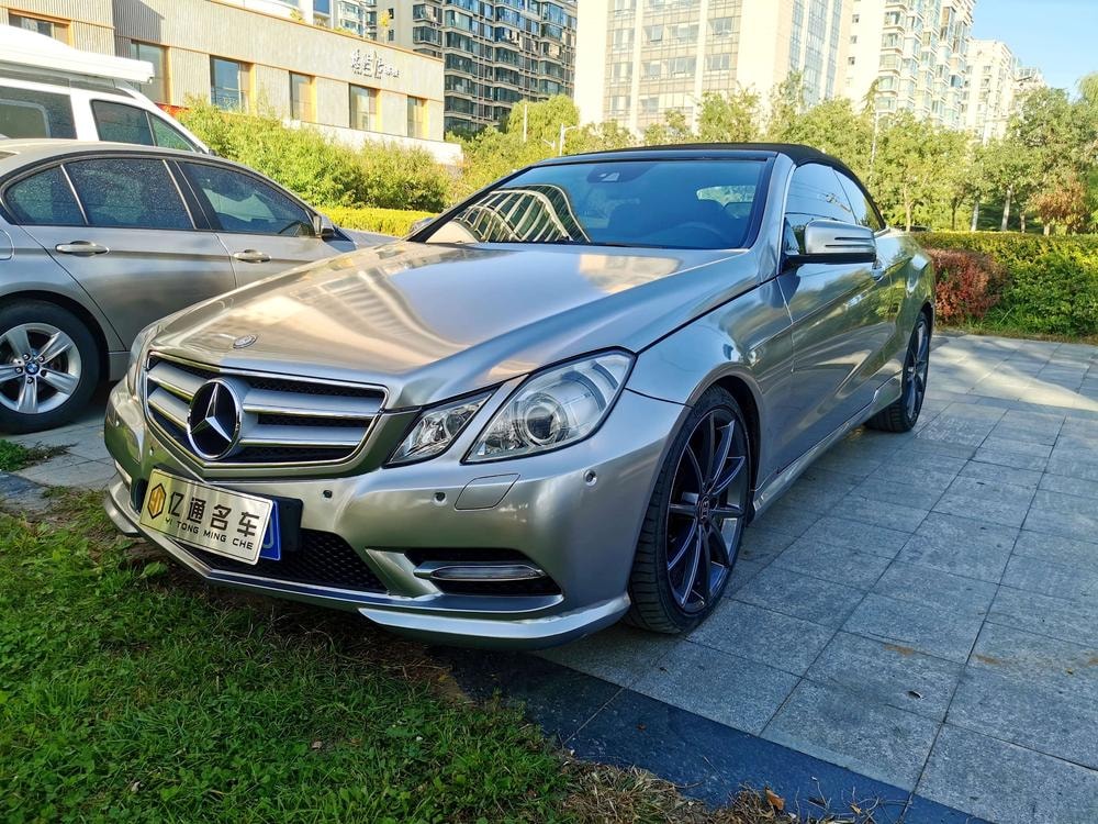 Mercedes-Benz E-Class (Import) 2012 — фото автомобиля