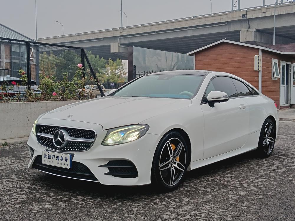 Mercedes-Benz E-Class (Import) 2017 — фото автомобиля