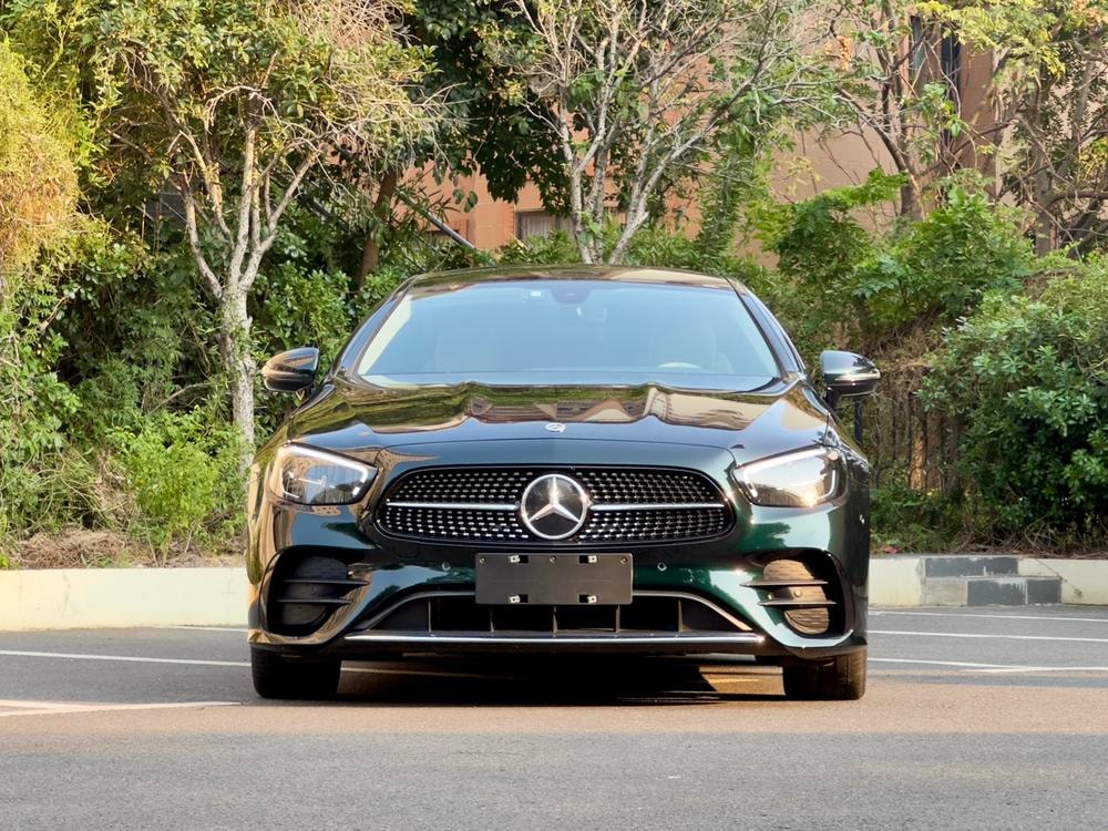 Mercedes-Benz E-Class (Import) 2023 — фото автомобиля