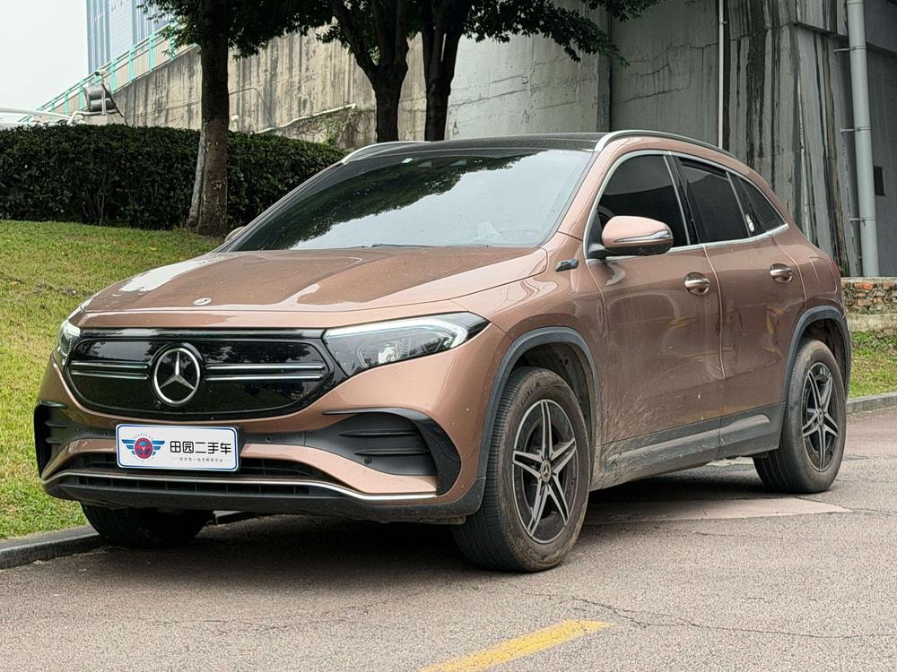 Mercedes-Benz EQA 2022 — фото автомобиля