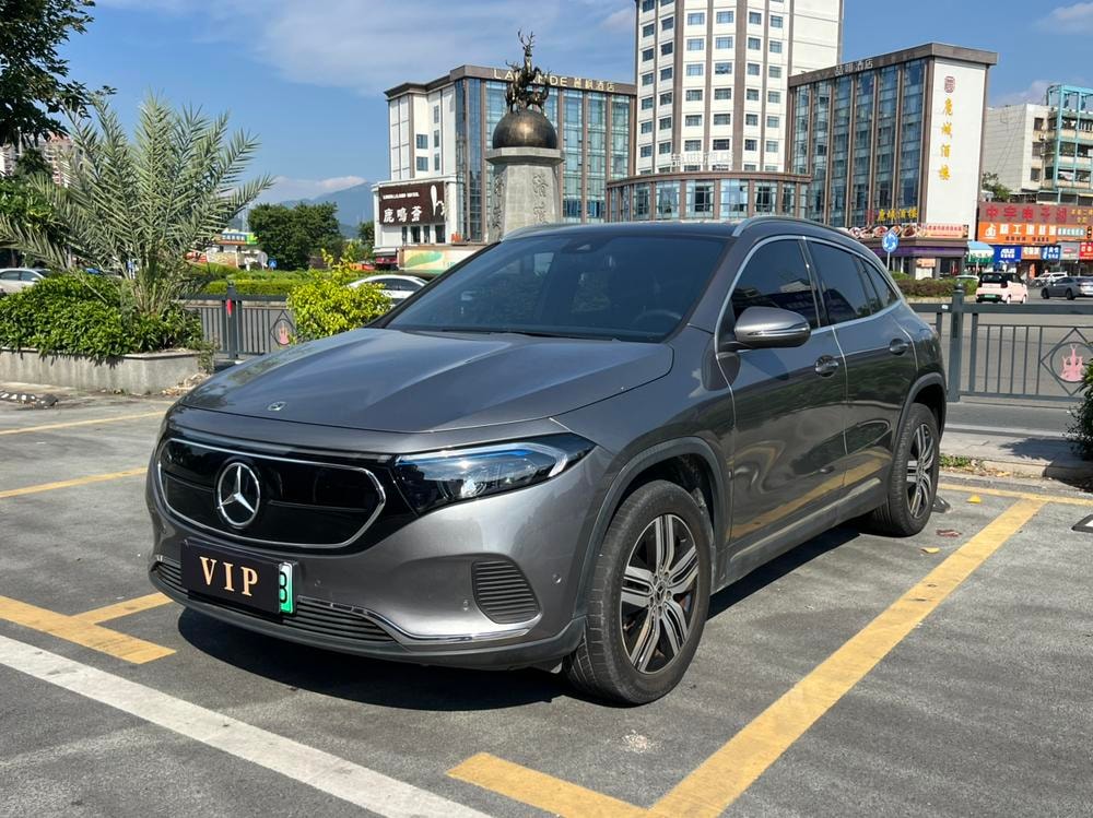 Mercedes-Benz EQA 2022 — фото автомобиля 1