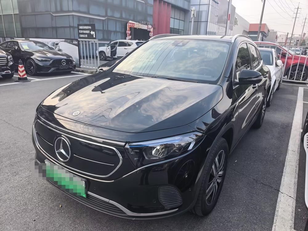 Mercedes-Benz EQA 2023 — фото автомобиля