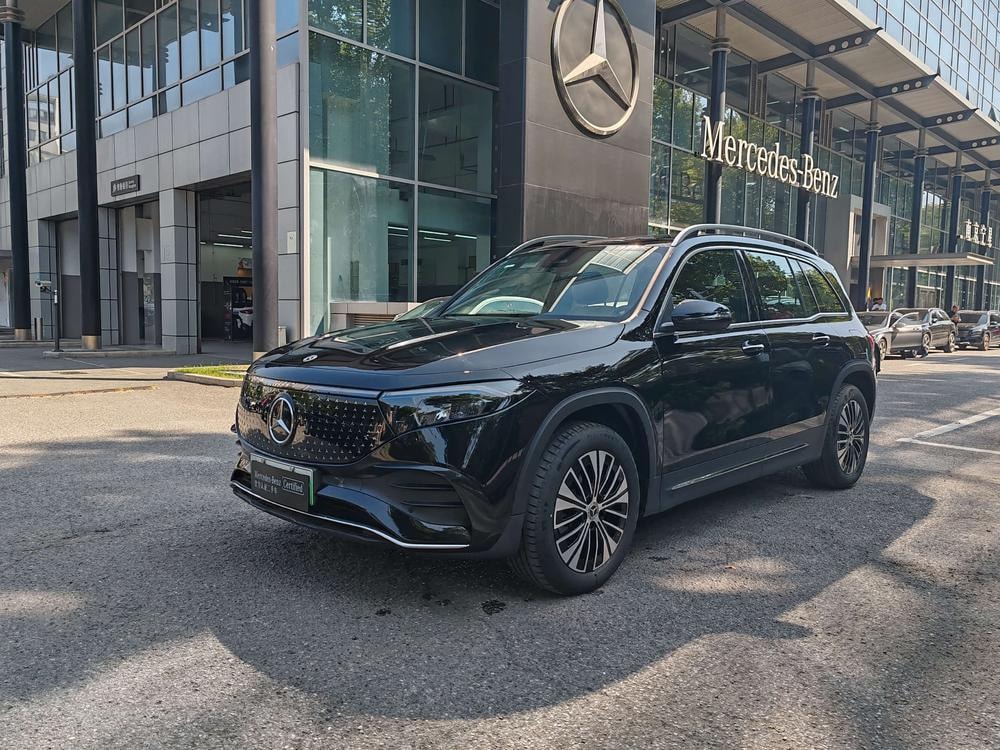 Mercedes-Benz EQB 2023 — фото автомобиля 1