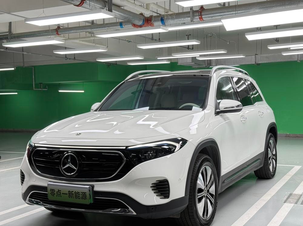 Mercedes-Benz EQB 2022 — фото автомобиля