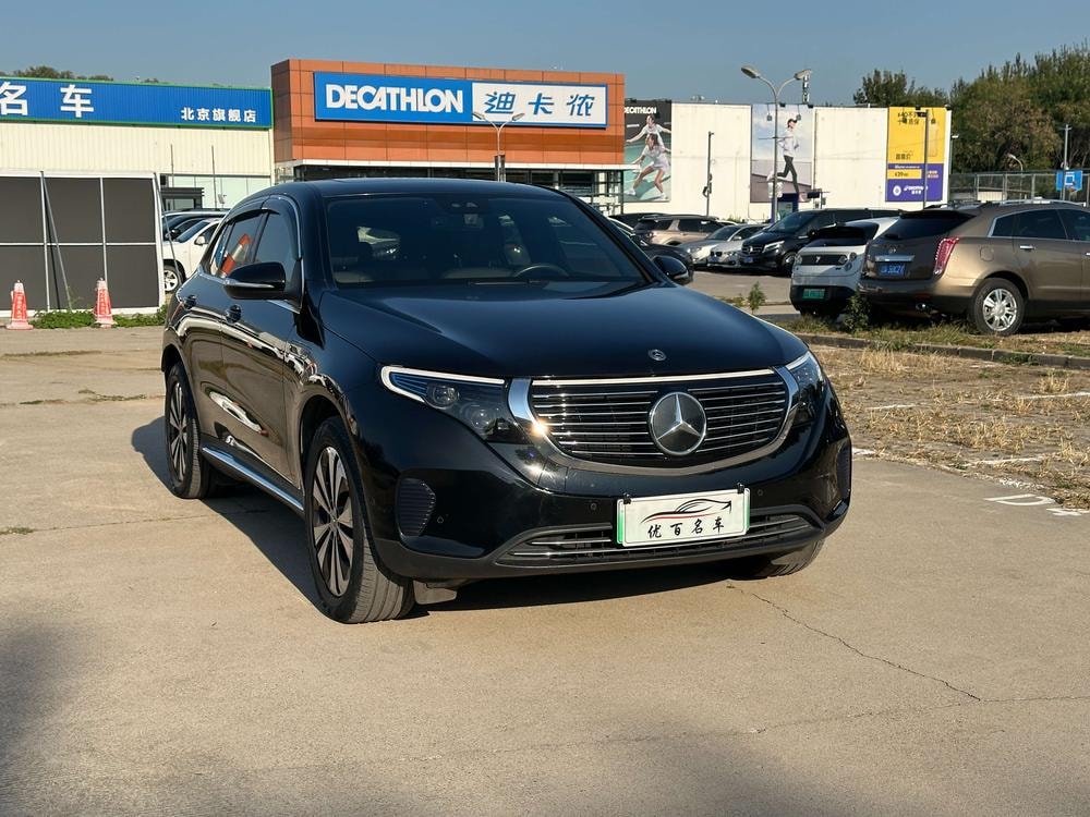 Mercedes-Benz EQC 2020 — фото автомобиля