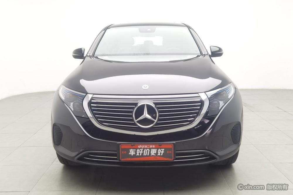 Mercedes-Benz EQC 2020 — фото автомобиля