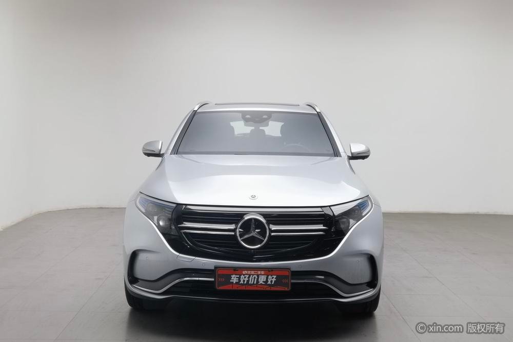 Mercedes-Benz EQC 2022 — фото автомобиля