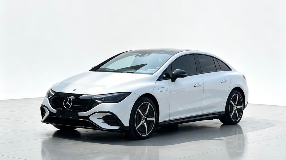 Mercedes-Benz EQE 2022 — фото автомобиля