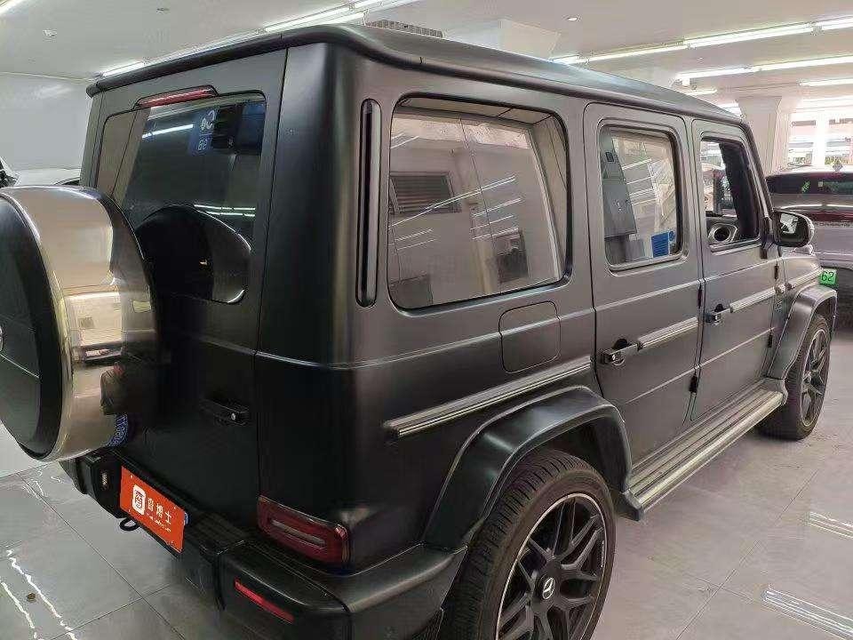 Mercedes-Benz G-Class 2023 — фото автомобиля