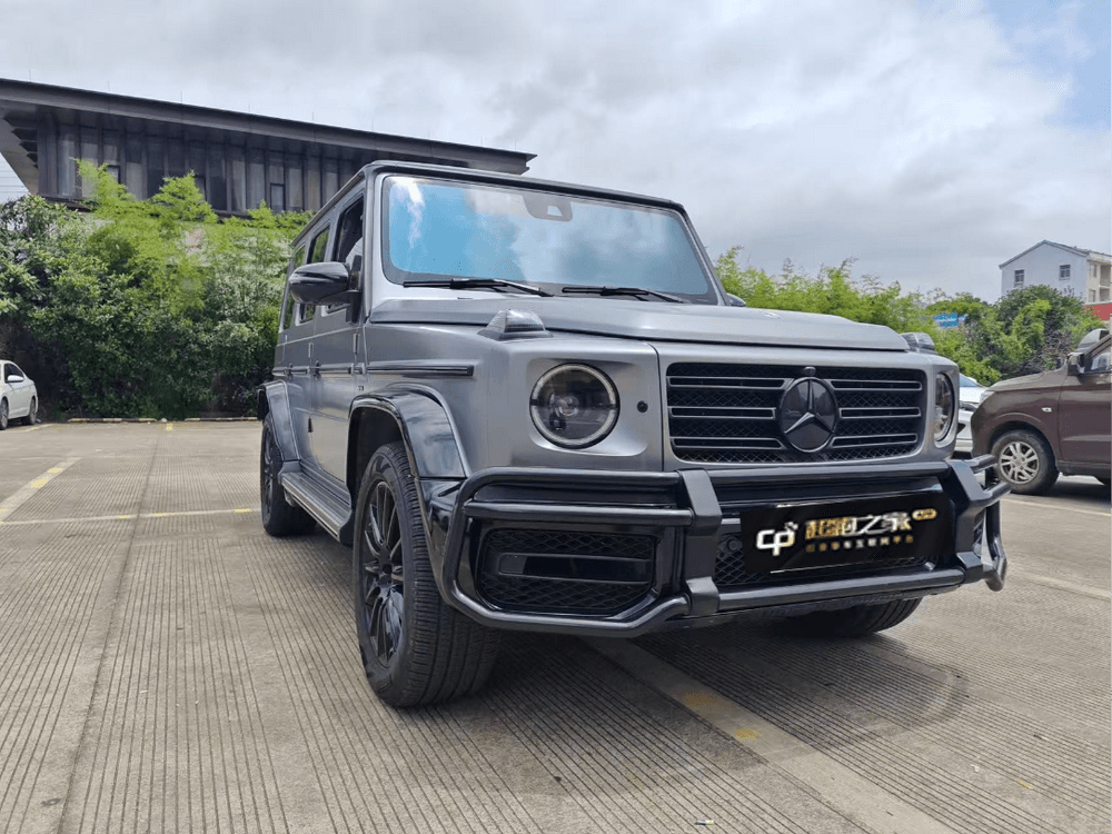 Mercedes-Benz G-Class 2022 — фото автомобиля