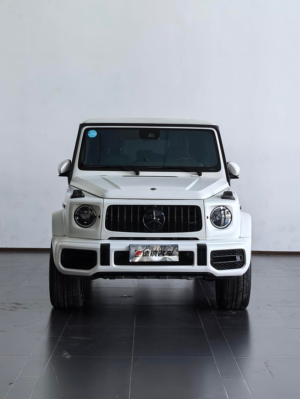Mercedes-Benz G-Class 2024 — фото автомобиля