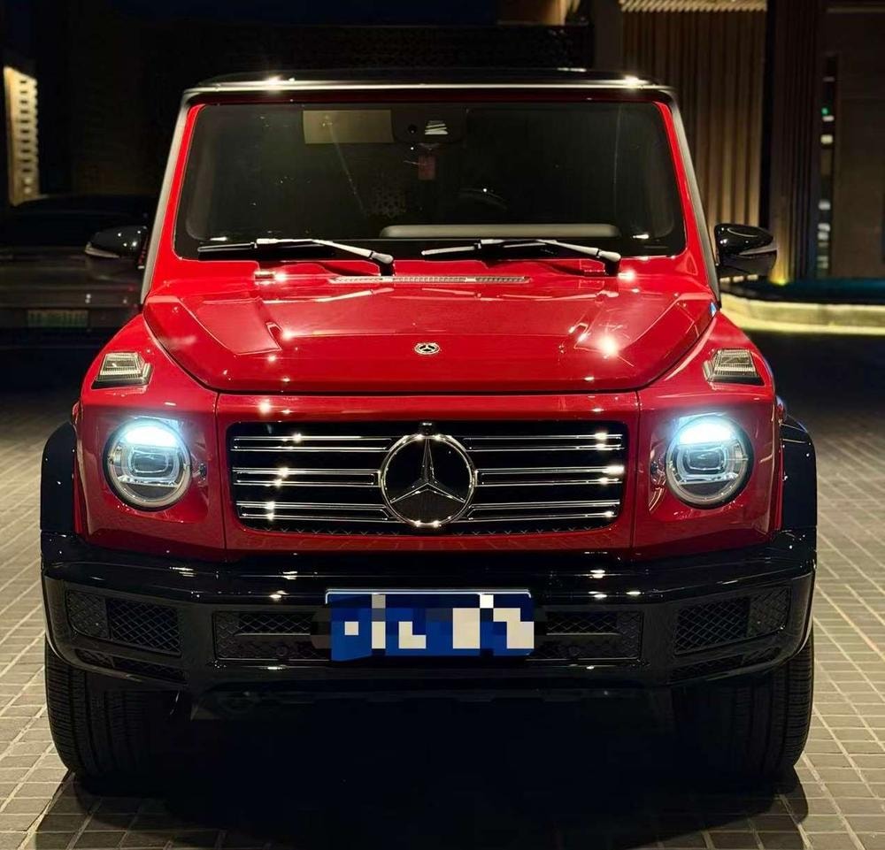 Mercedes-Benz G-Class 2022 — фото автомобиля