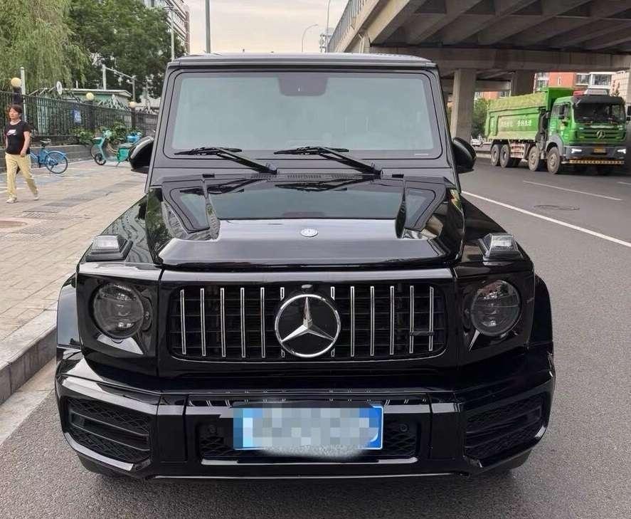Mercedes-Benz G-Class 2017 — фото автомобиля