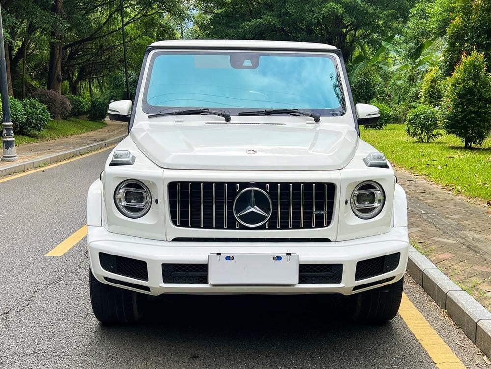 Mercedes-Benz G-Class 2022 — фото автомобиля