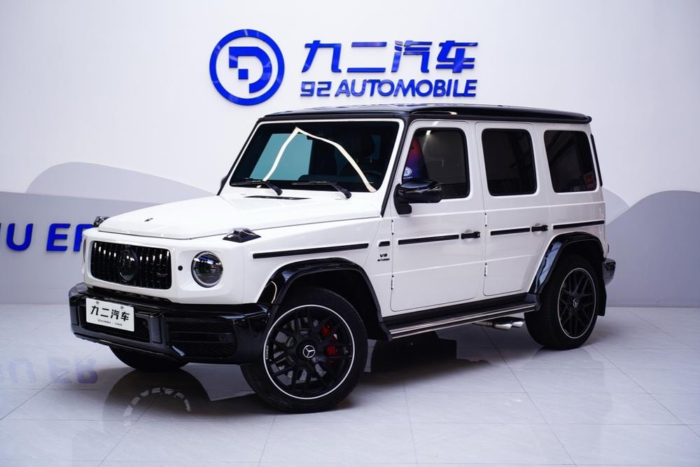 Mercedes-Benz G-Class 2022 — фото автомобиля