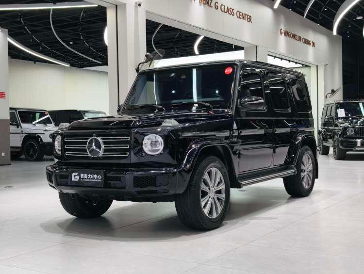 Mercedes-Benz G-Class 2022 — фото автомобиля